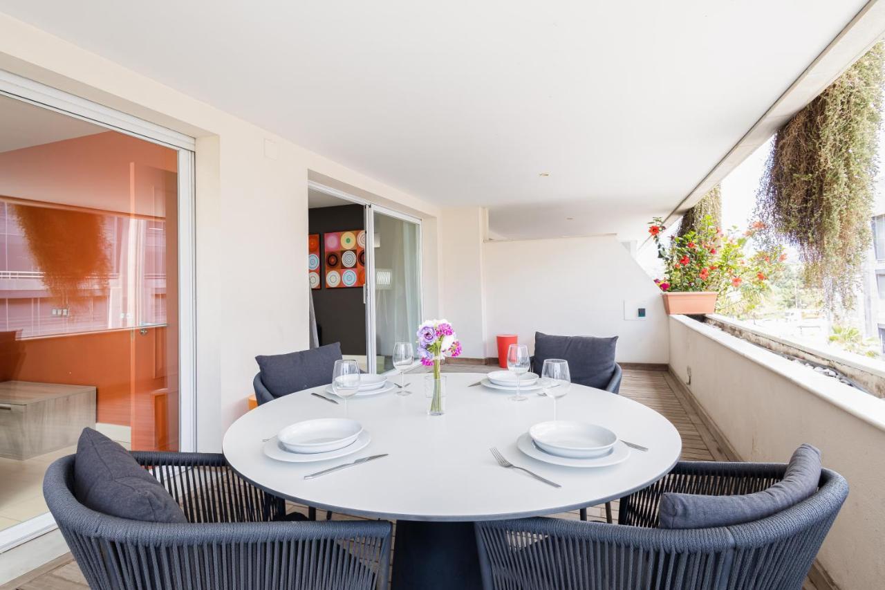 Puerto Banus, Edificio Tembo, 2 Bedroom Apartment, Parking And Pool Marbella Zewnętrze zdjęcie